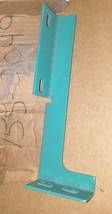 155-2049  NH Exhaust muffler BRACKET FITS EMERALD MODEL NH ONAN NOS - $360.49 MXN