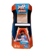Brand New HASBRO Unopened Box JENGA Pass Challenge Game Wood Block Stack... - €8,49 EUR