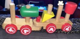 Melissa &amp; Doug Disney Mickey Mouse and Friends Wooden Stacking Train (14... - £17.31 GBP