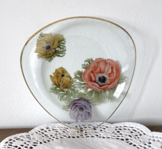 Pilkington Chance Glass Triangle Tray Poppy Anemone Flower 1960&#39;s Michae... - $16.20