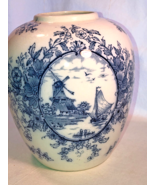 Delft Vase EPC Stoke On Trent 7.5 Inch Tall Mint - £39.94 GBP