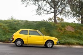 1974 Honda Civic CVCC yellow | POSTER 24 X 36 INCH | Vintage classic - £17.54 GBP