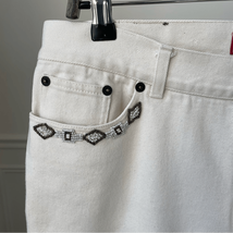 Chaps Ivory Cream Straight Leg Ankle Jeans Beaded Pocket 10 - $27.36