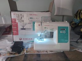 Singer Stylist 7258 Computerized Sewing Machine Pre-Owned, With Box &amp; Ma... - £97.77 GBP