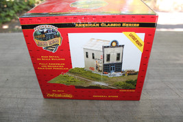 Ertl Collectibles #3014 HO General Store Assembled/Decorated Heavy NEW - $26.99