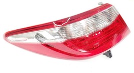 Left Tail Light Quarter Mounted Small Crack OEM 2015 2016 2017 Toyota Camry - $354.15 MXN