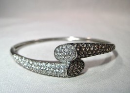 Sterling Silver Rhinestone Hinged Ladies Bracelet K602 - £38.98 GBP