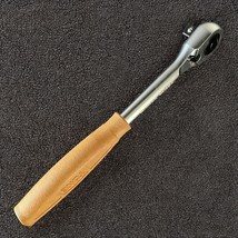 Tone RH3HGW Suberan 3/8&quot; drive ratchet with button - $1,152.03 MXN
