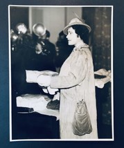 Queen Mother Elizabeth Visiting Mansion to Inspect Before 1st Flag Day Photo - £22.38 GBP