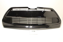 New Takeoff OEM Front Lower Grille 2017-2019 Toyota Corolla 53112-02730 ... - $99.00