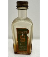 VTG Antique singer sewing machine embossed 3oz  oil bottle with Screw on... - €73,04 EUR