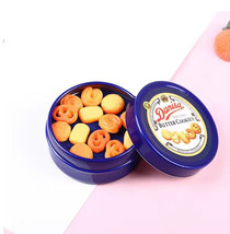 Dollhouse Danish Cookies With Realistic Replica Tin 1/12 Scale - $110.32 MXN