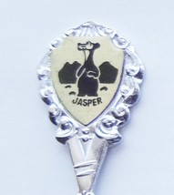 Collector Souvenir Spoon Canada Alberta Jasper The Bear Emblem - £2.42 GBP