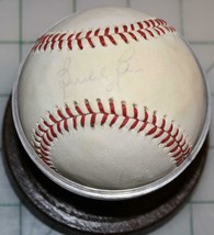 Buddy Bell Autographed Baseball  # 42 - £11.78 GBP