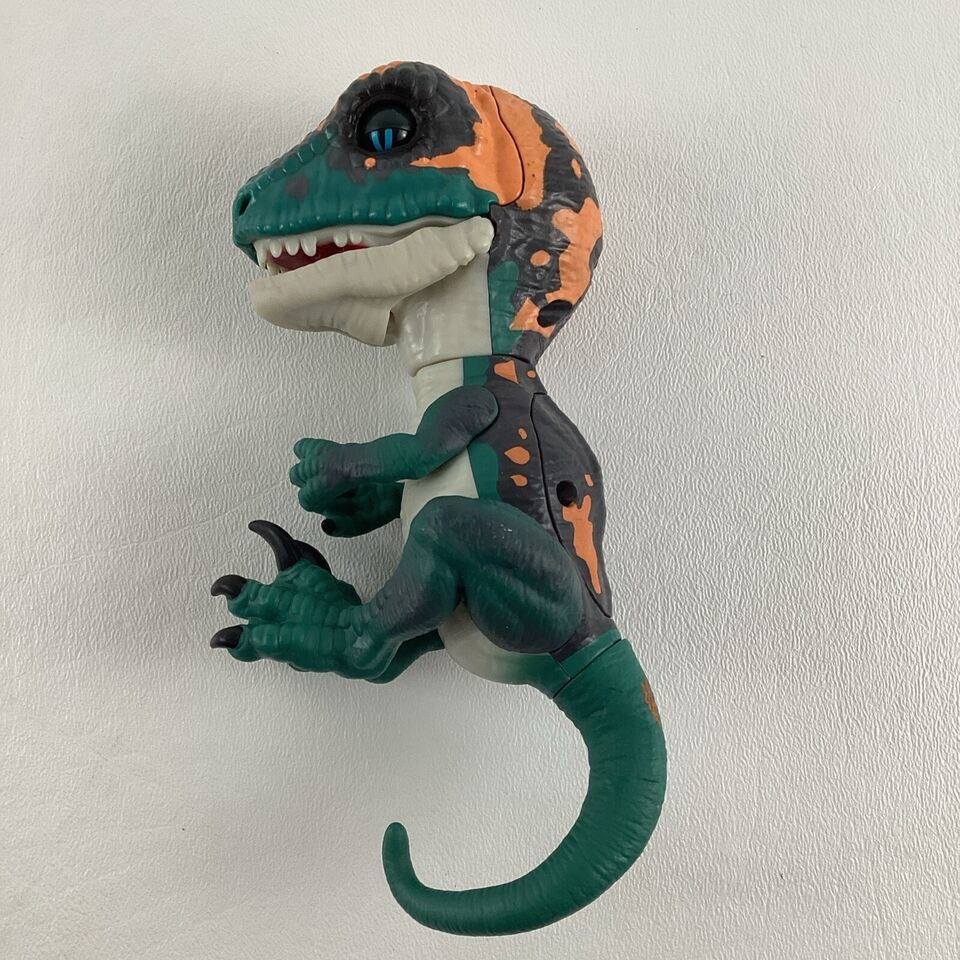Fingerlings Untamed Fury Raptor Interactive Electronic Pet Dinosaur 2017... - $14.80