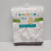 Disney Baby Classic Winnie the Pooh 30&quot; x 40&quot; White Gray Fleece Blanket - New! - £42.79 GBP