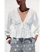 ZARA EYELET EMBROIDERY SHIRT S-M - €30,14 EUR