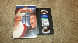 Miracle on 34th Street (VHS, 1995) VHS Tape &amp; Sleeve - £4.69 GBP