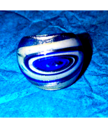 Gorgeous vintage blue white and silver size 7 glass ring - $675.54 MXN