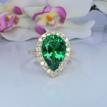 Emerald Pear Shaped Engagement Ring May Birthstone Teardrop Shape Ring For Ladis - £82.27 GBP