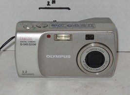Olympus CAMEDIA D-540 Zoom 3.2MP Digital Camera - Silver Tested Works - £27.11 GBP