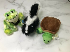 Ganz Webkinz Tie Dye Frog Skunk Turtle New with Camo Dress Clothing Lot Of 3 - £36.79 GBP
