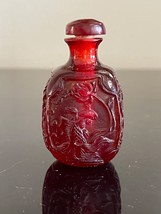 Vintage Chinese Red Ruby Carved Peking Glass Snuff Bottle - £92.67 GBP