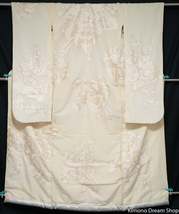 Vintage 1970s Uchikake - Polyester Formal Japanese Wedding Kimono - Heavily Stai - £111.90 GBP
