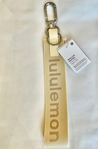 LULULEMON NEVER LOST KEYCHAIN BUTTER CREAM SHEER OAK NWT FREE SAME DAY SHIP - €43,81 EUR