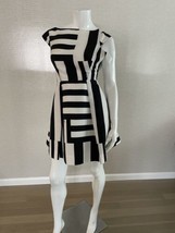 Kate Spade Go Fly A Kite Black &amp; White Multi Stripe Bow Back Dress Size 0 EUC - £22.82 GBP