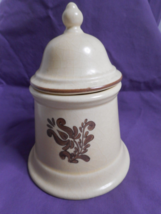 Pfaltzgraff Village Pattern Covered Sugar Bowl 6-22 MADE IN USA 6&quot; w/ Lid - £7.08 GBP