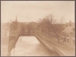 Lovely City View, Where is it? Large Antique Cabinet Photo - £13.76 GBP