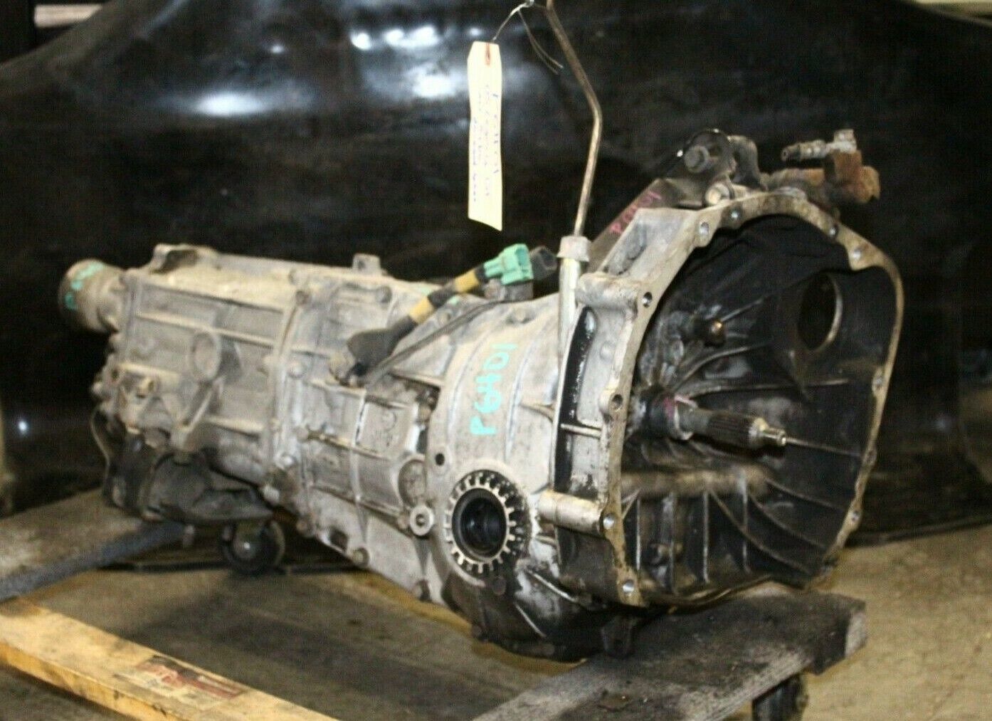2005 SUBARU LEGACY GT TURBO MANUAL TRANSMISSION DAMAGED SPLINE P6401 - $688.00