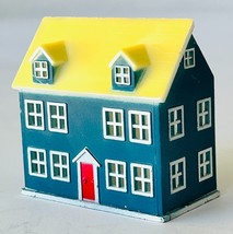 Miniature Colonial Town House Dollhouse Cottage Nursery Kids Room Accessory - £15.45 GBP