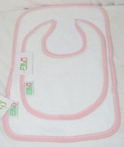 EllieO Seersucker Bib And Burp Cloth Set White With Pink Striped Trim image 2