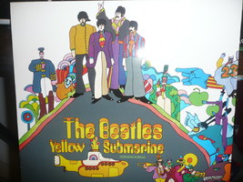 Beatles Yellow Submarine 2012 Nr Mint Apple Uk Vinyl And Inner - £13.46 GBP