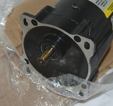 Baldor 24A703Z248G2 General Purpose Gear Motor 12 Volts 83 RPM New Old Stock image 9