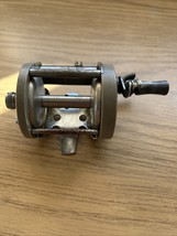 VINTAGE OCEAN CITY 1591 BAIT CASTING REEL - $236.05 MXN