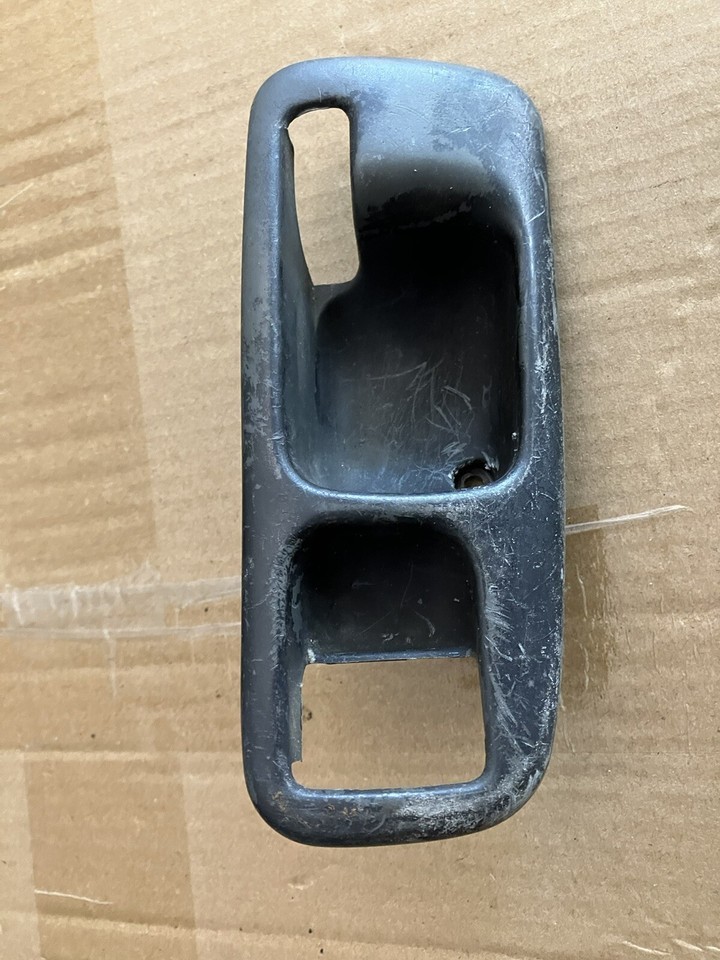 96-00 Honda Civic coupe/hatch Handle Trim Bezel *Flaws Painted Read - $14.84