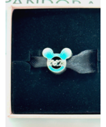 Disney Parks Mickey Mouse Icon Pandora Charm Aqua NIB 2021 Exclusive WDW... - €86,74 EUR Disney Parks Mickey Mouse Icon Pandora Charm Aqua NIB 2021 Exclusive WDW... - €86,74 EUR