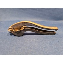Vintage Aluminum Garlic Press - 6&quot; (inches) long - $221.89 MXN