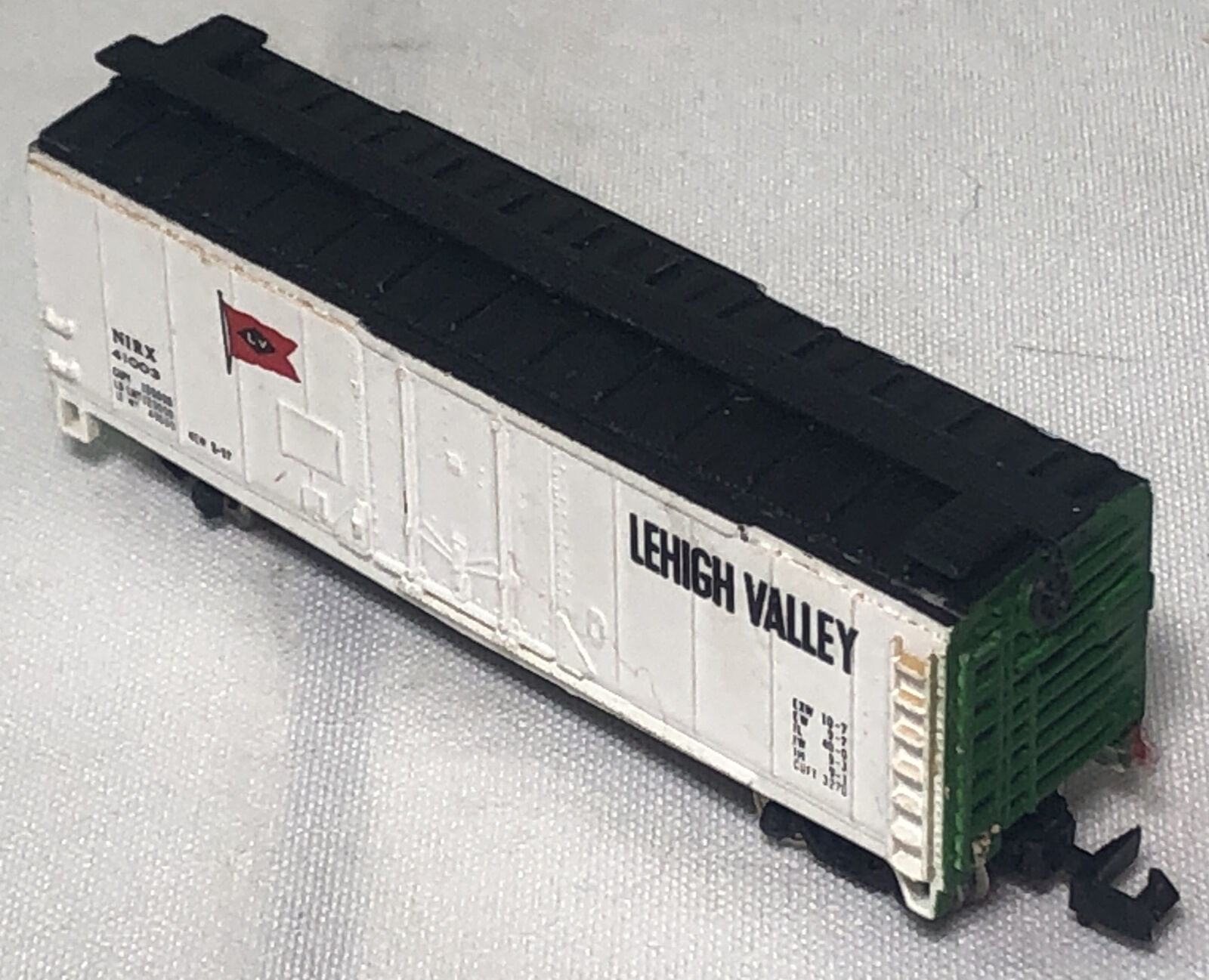 N2 N Scale TRAIN CAR Horn Hook LV LEHIGH VALLEY NIRX 41003 - $8.79