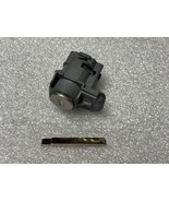 GM driver side door lock cylinder with matching flip key blade. Fully as... - $12.00