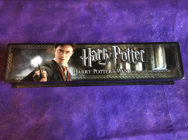 The Noble Collection NN1910 Harry Potter Illuminating Wand, 14-Inch - £27.03 GBP