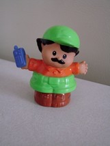 Fisher Price Little People Zoo Keeper With Cellphone - £1.57 GBP