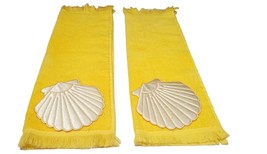 RARE 2 Vintage CANNON Sculpted Shell Seashell Yellow Hand Towels USA - £12.56 GBP