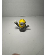 2019 Despicable Me Rise of Gru #16 Moon Thief Stuart McDonald&#39;s Toy - $6.72 CAD