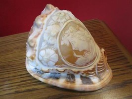 Italian Carved Sea Shell Victorian Lady [74] - £122.66 GBP