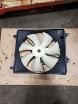 Radiator Fan Motor Fan Assembly Driver Left ID 0A17 Fits 00-04 AVALON 67... - £65.68 GBP