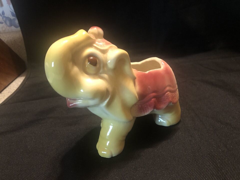Art Pottery Happy Elephant Planter Vase Vintage - $7.99